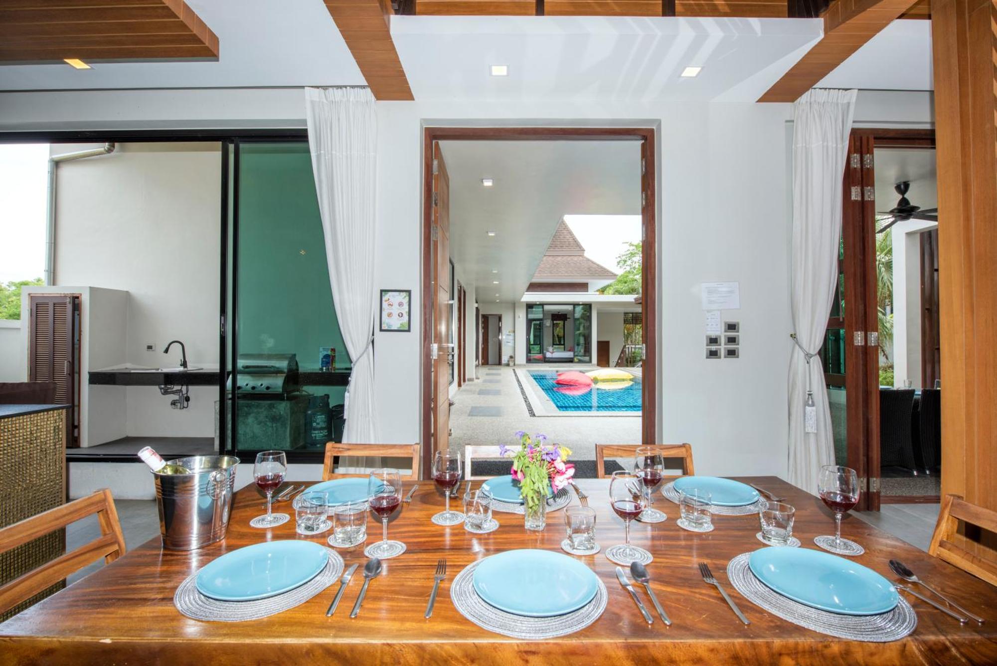 Narintara Private Pool Villas - Free Tuk-Tuk Service To The Beach! Ao Nang Buitenkant foto